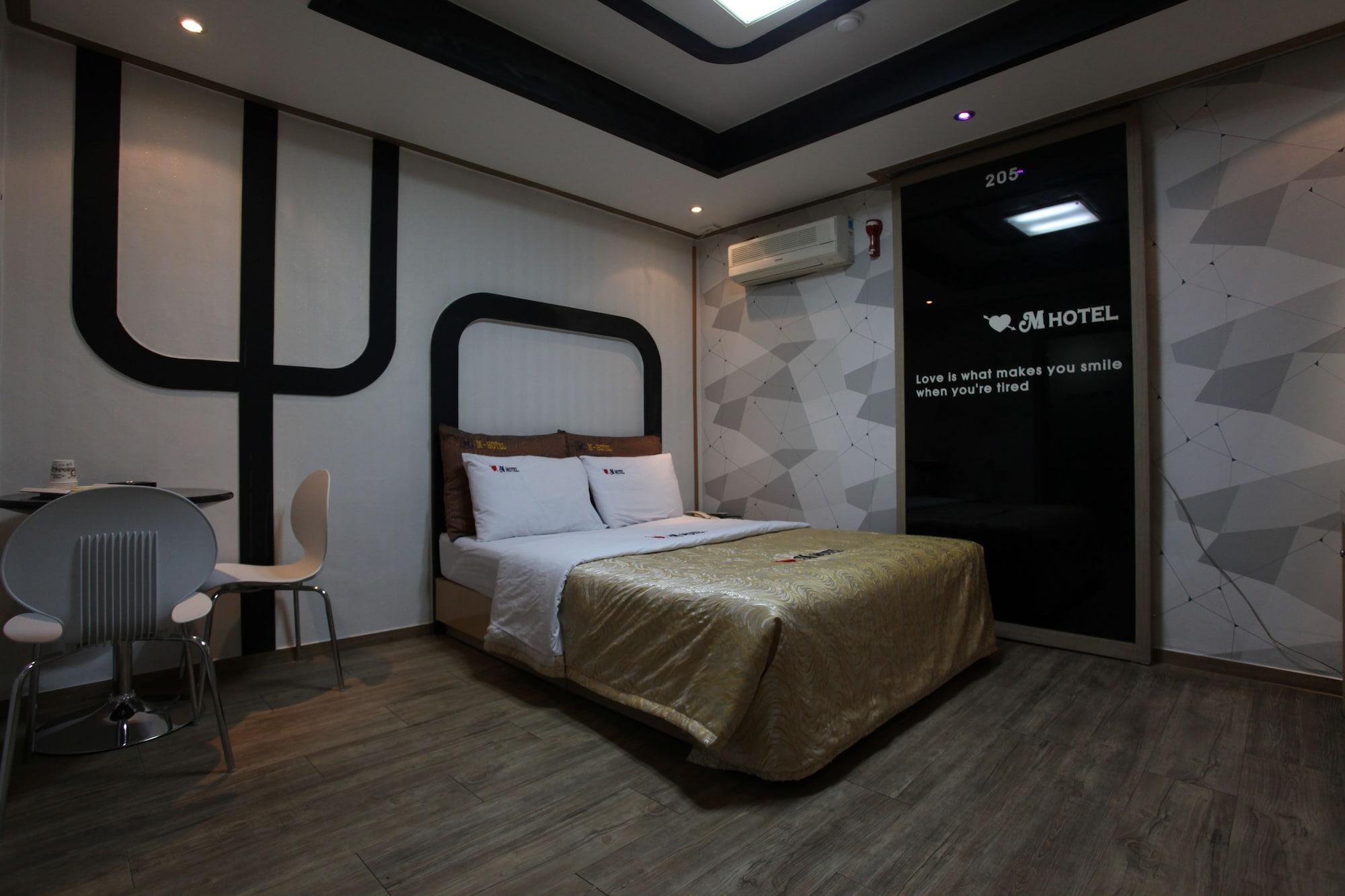 M Motel Songtan Phjongthek Kültér fotó