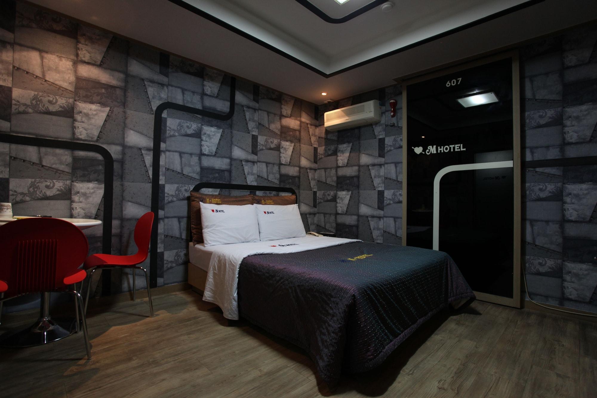 M Motel Songtan Phjongthek Kültér fotó