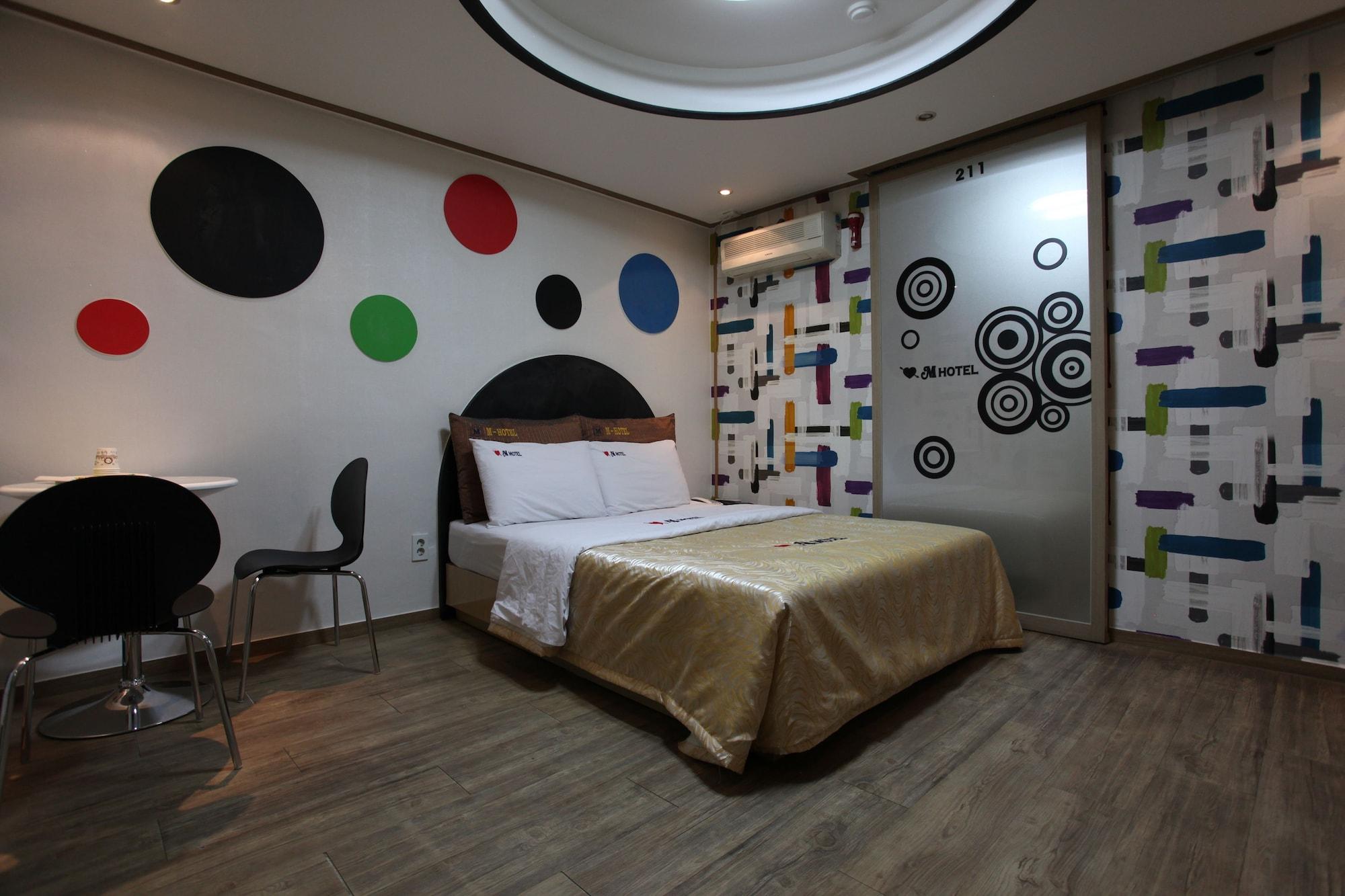 M Motel Songtan Phjongthek Kültér fotó